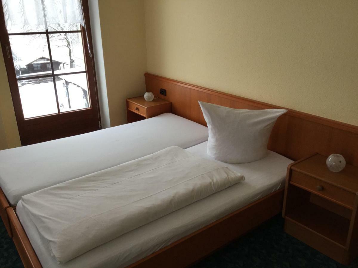 Waldgasthof & Hotel Alberthoehe Lichtenstein  Ngoại thất bức ảnh