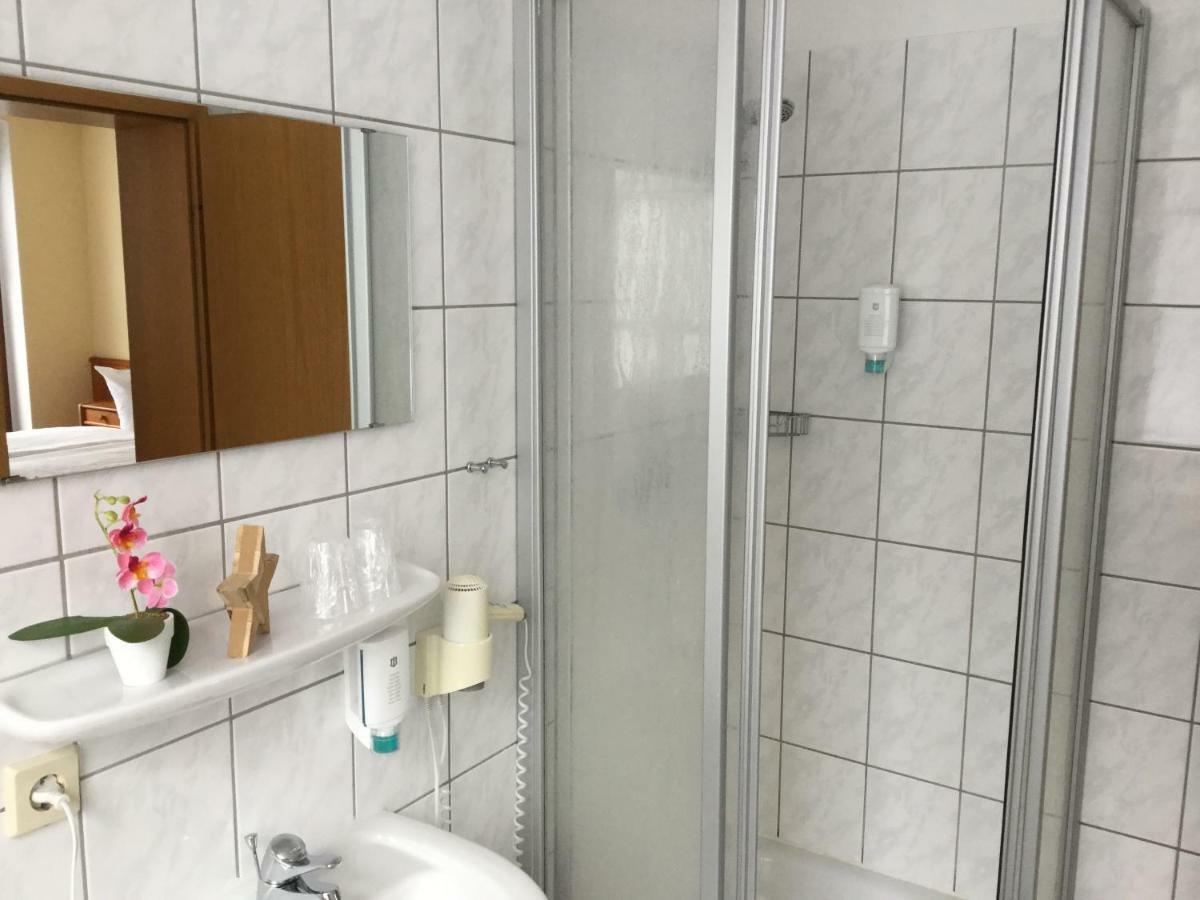 Waldgasthof & Hotel Alberthoehe Lichtenstein  Ngoại thất bức ảnh